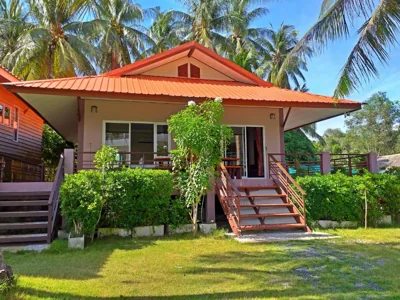Chambre triple Deluxe — The Ford SunSet Beach Resort