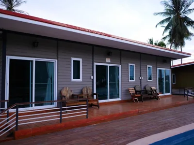 Chambre double Superior avec vue sur la piscine — The Ford SunSet Beach Resort
